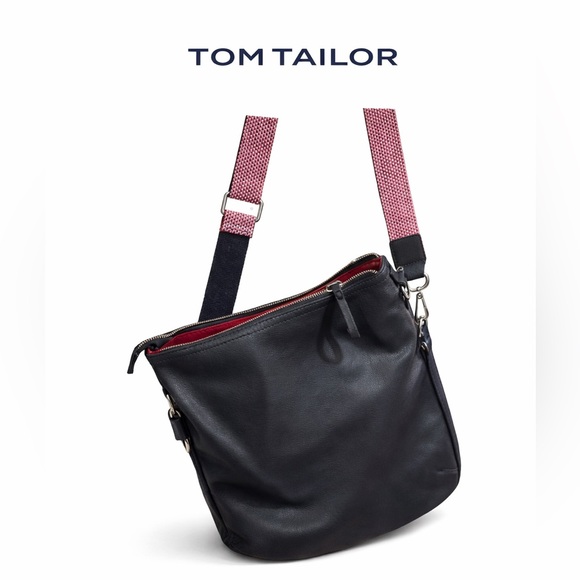 Tom Tailor Handbags - Tom Tailor Black Leather Crossbody Bag Red Interior Adjustable Strap